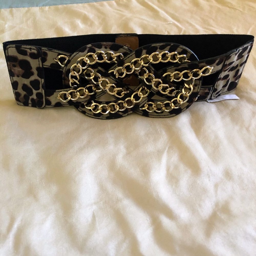 NWT- Canvas Material Animal Print Wide Belt